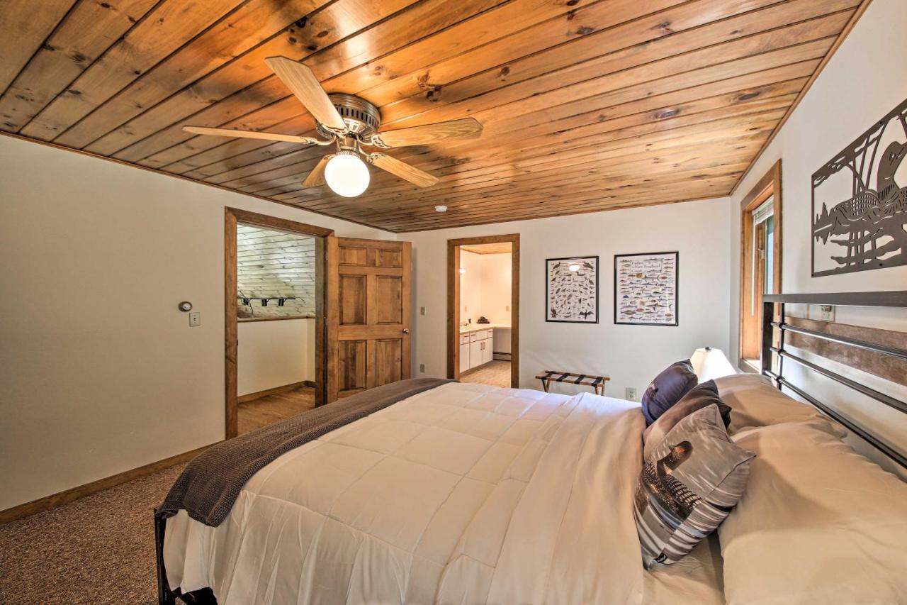 Sebago Lake Gem On Private Cove With Boat Dock! Villa Raymond Luaran gambar